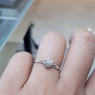 Model Cincin Emas Putih Simple Tapi Mewah Wanita